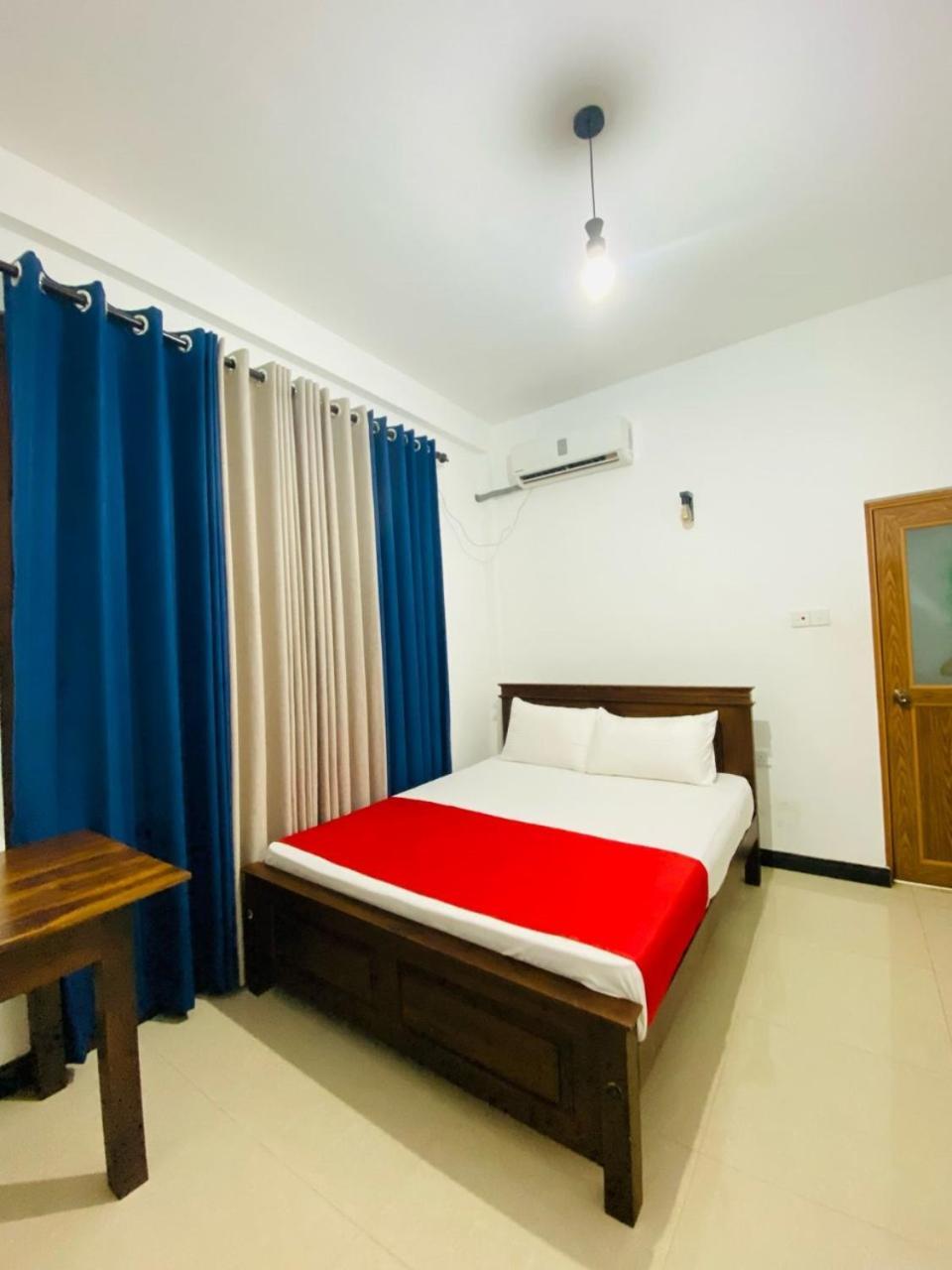 Silverline Guest House Анурадхапура Номер фото